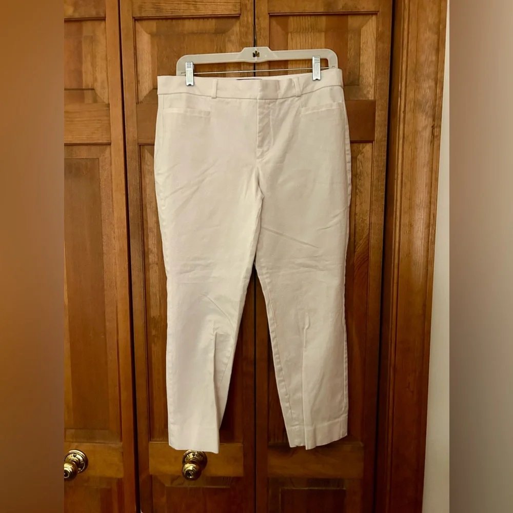 Banana Republic Women’s Sz 10 Cream Colored Sloan Crop Pants Great Closet Staple